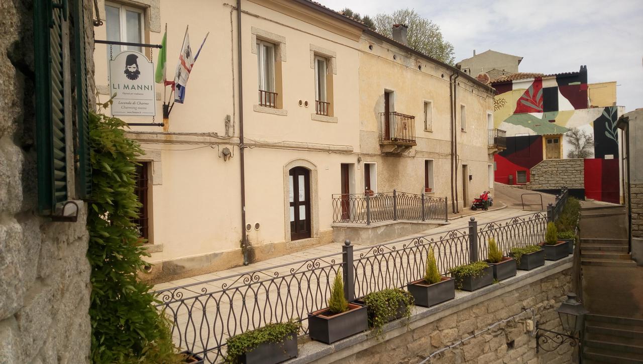 Locanda Li Manni Aggius ภายนอก รูปภาพ